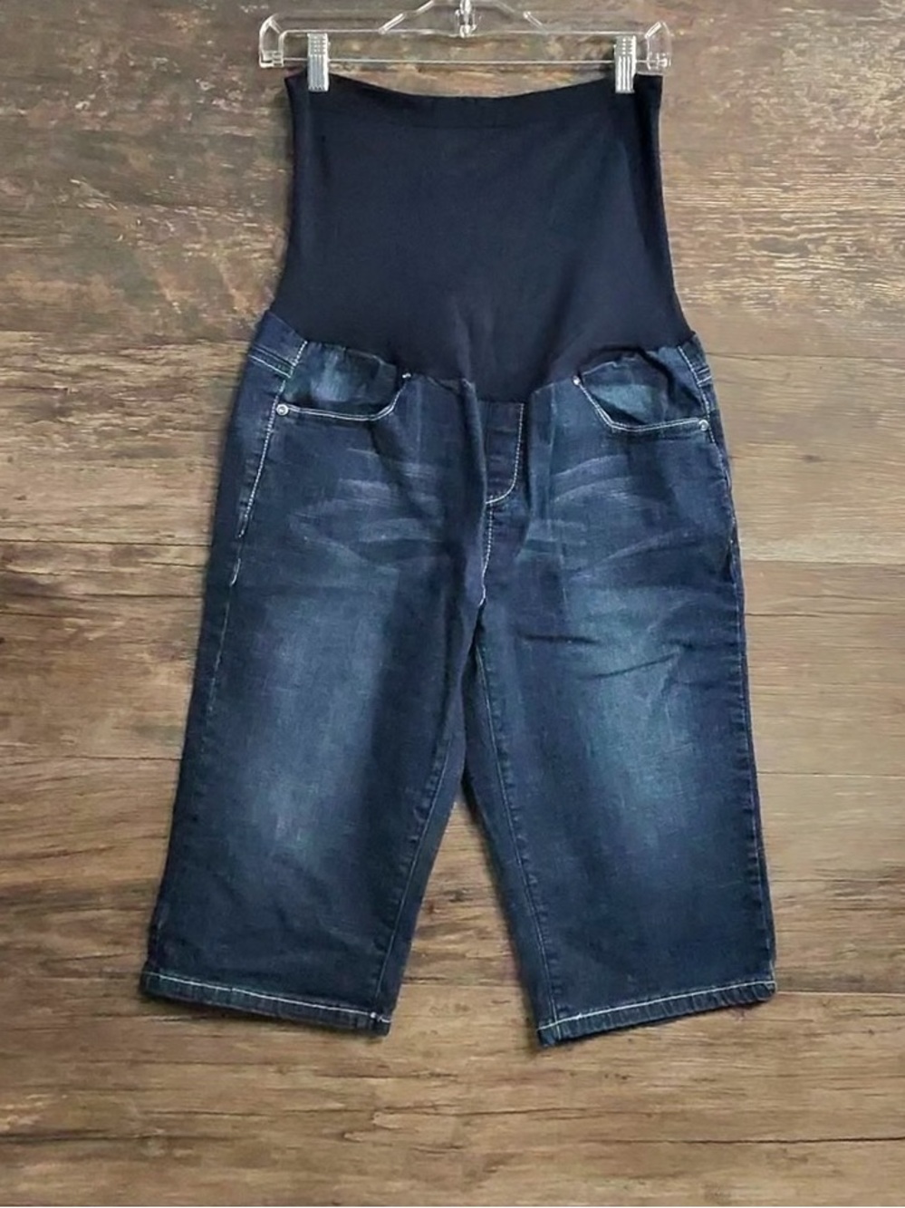 Bella Vita Dark Blue Denim Maternity Capri Jeans with  Stretch Panel
